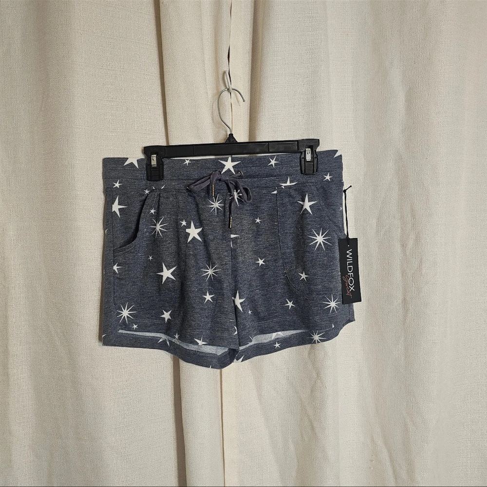 Wildfox Sweats stars shorts sz Medium